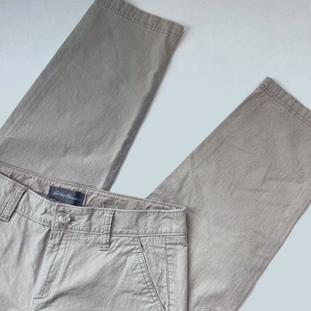 Eddie Bauer Light Khaki Carpi Size 6 - Picture 1 of 5
